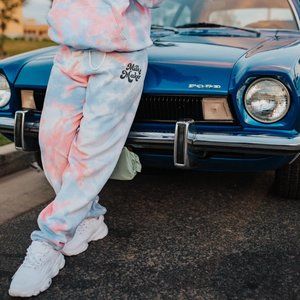 The Little Milk Bar Milk Maker Cotton Tie Dye Jogger, Size Small